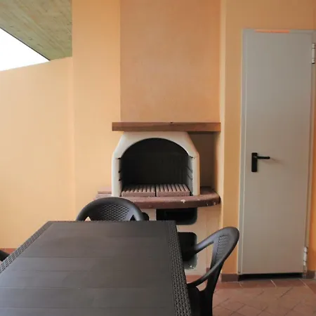 Angela Appartement Montinelle